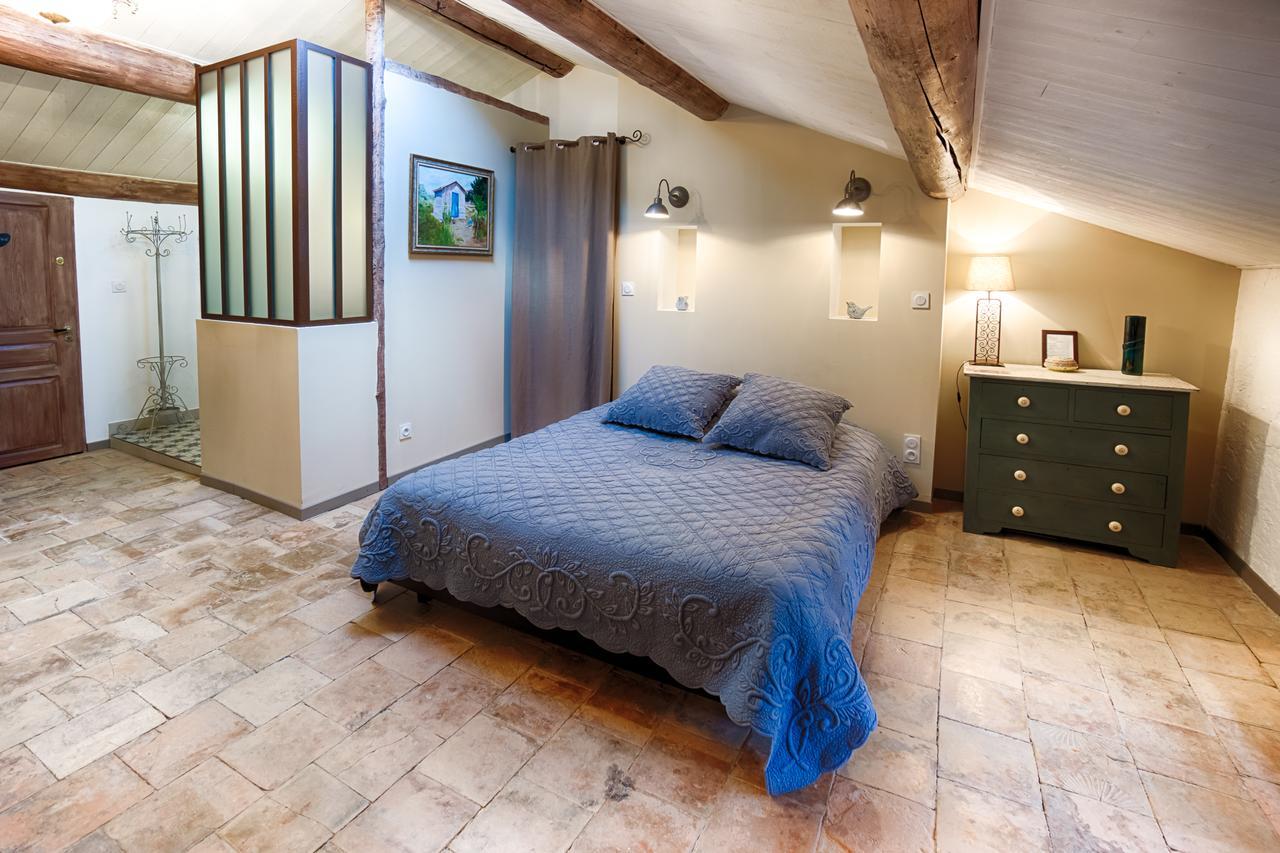 Mas De La Douceur Bed & Breakfast Saint-Andiol Eksteriør bilde