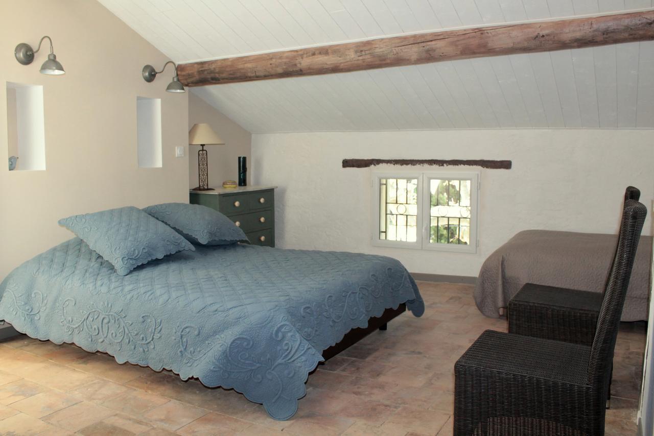 Mas De La Douceur Bed & Breakfast Saint-Andiol Eksteriør bilde