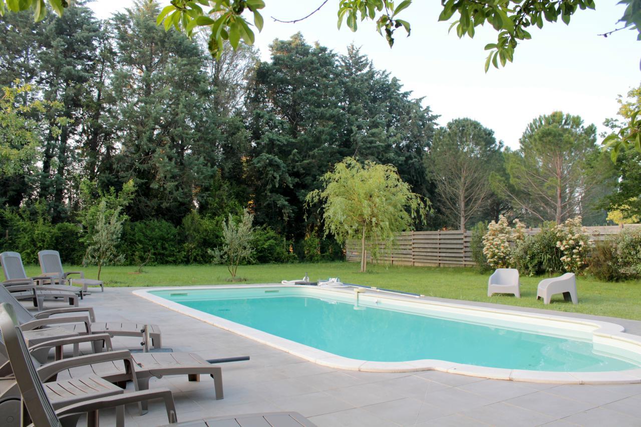 Mas De La Douceur Bed & Breakfast Saint-Andiol Eksteriør bilde