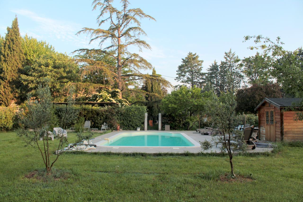 Mas De La Douceur Bed & Breakfast Saint-Andiol Eksteriør bilde