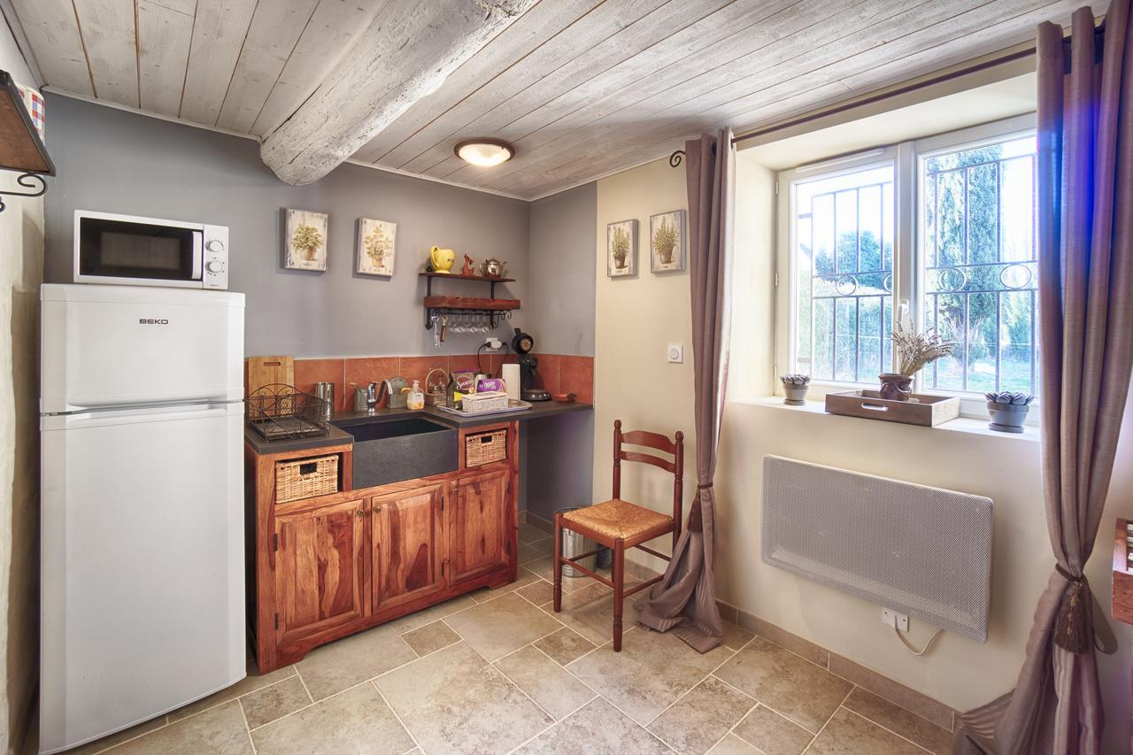 Mas De La Douceur Bed & Breakfast Saint-Andiol Eksteriør bilde
