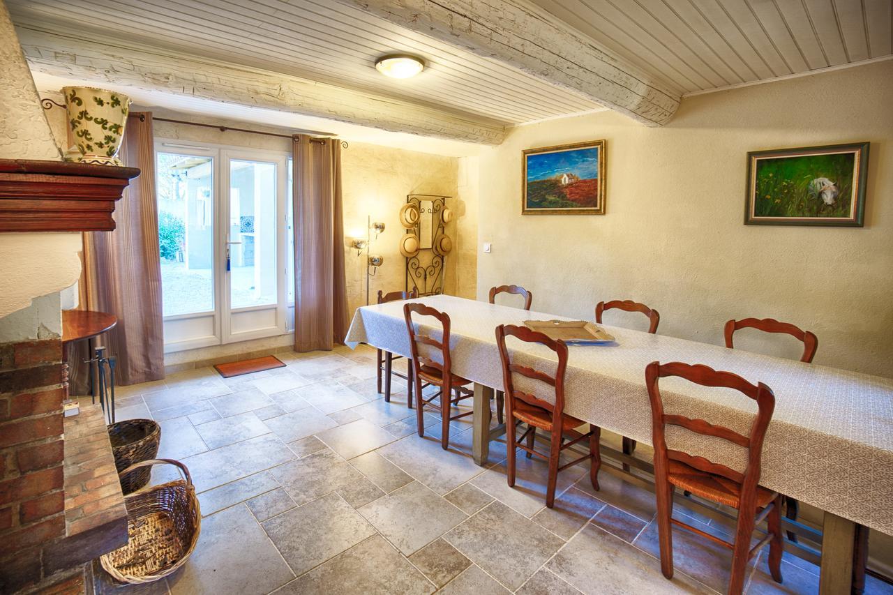 Mas De La Douceur Bed & Breakfast Saint-Andiol Eksteriør bilde